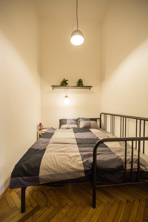 Logement Sous Le Chateau Budapest Bagian luar foto